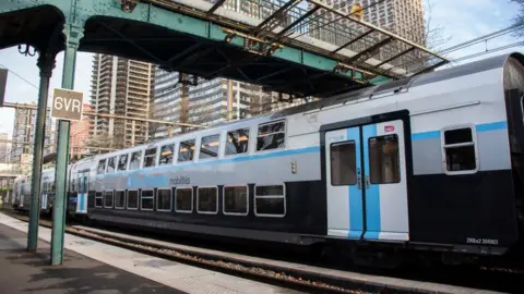 Man Arrested in Connection with Viral Attempted Rape Incident on Paris Train