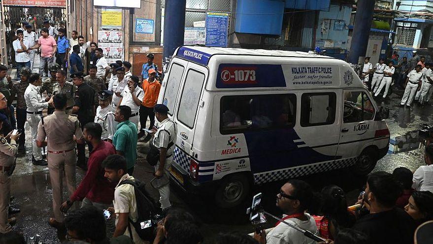 Tremor of Loss: 17 Killed in Kolkata Durga Puja Stampede