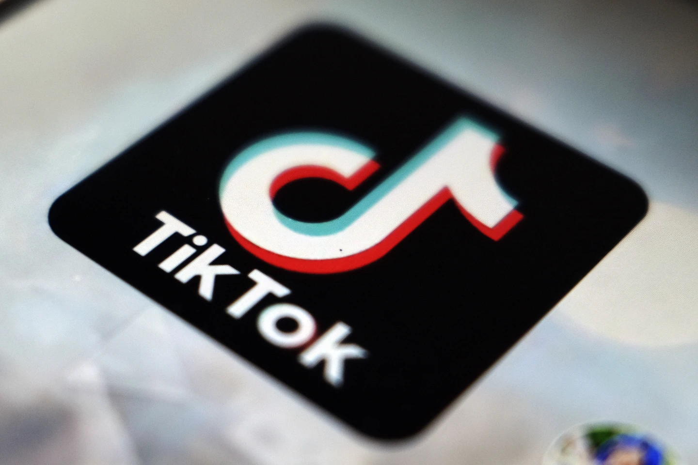 Potential TikTok Deal: U.S. Gains Control Over Algorithm as Negotiations Progress