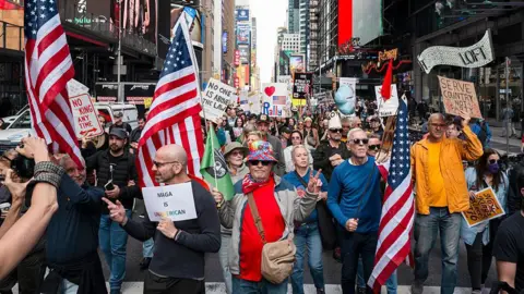 Democratic Opposition Post-'No Kings' Protests: The Path Ahead