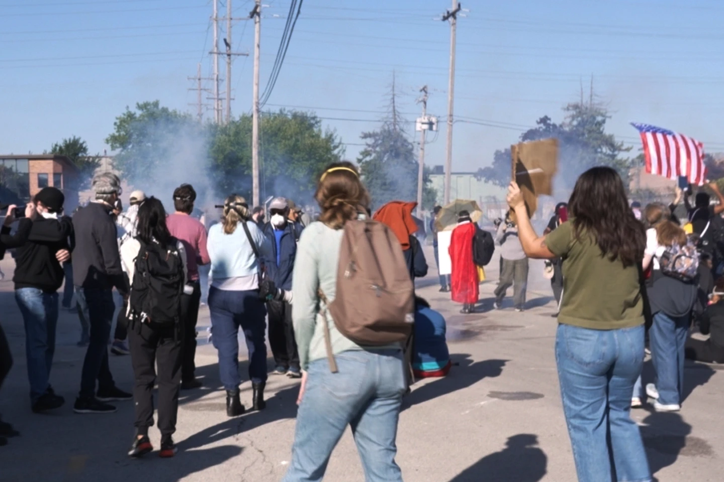 Federal Agents Clash with Protesters at Chicago Immigration Facility