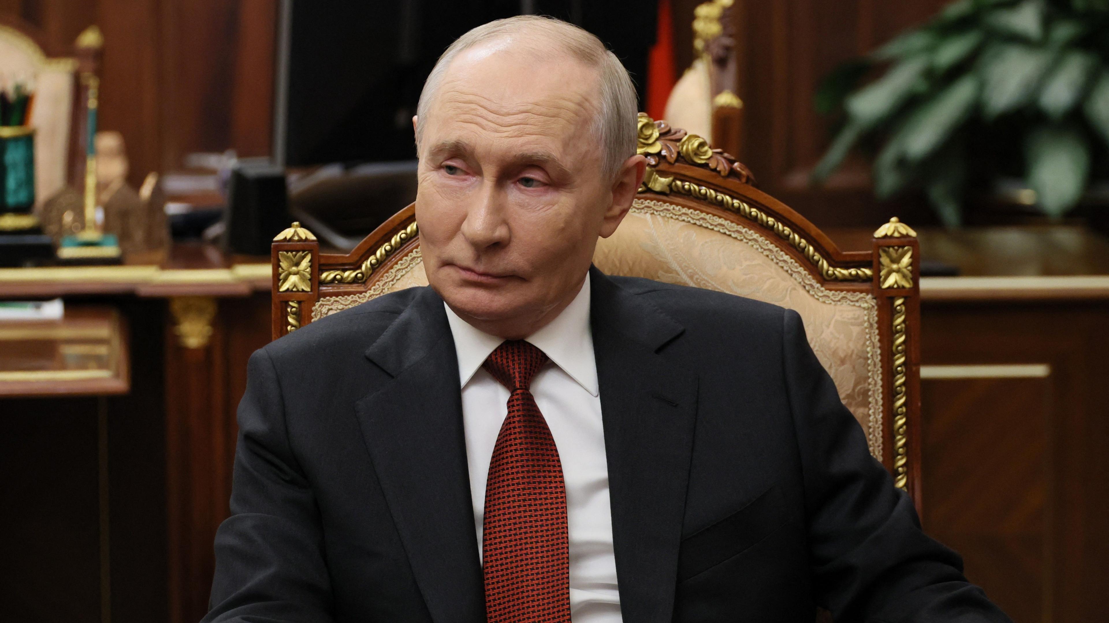Russia Fuels Hostile Rhetoric but Aims to Avoid NATO War, Western Officials Say