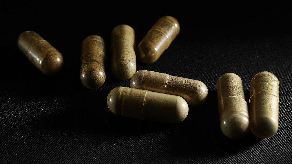 Father and Son Arrested Over Alleged Kratom-Related Deaths in Mississippi