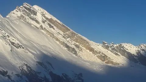 Search Ongoing for Seven Missing Italian Climbers in Nepal Amidst Avalanche Crisis