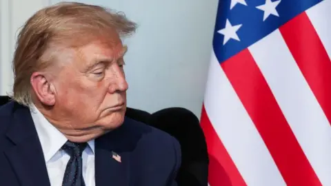 Trump Announces Signed Deal to End US‑Iran War – Details Expected Soon