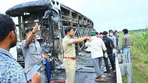Tragic Bus Blaze in India Amplified by Shipment of Smartphones