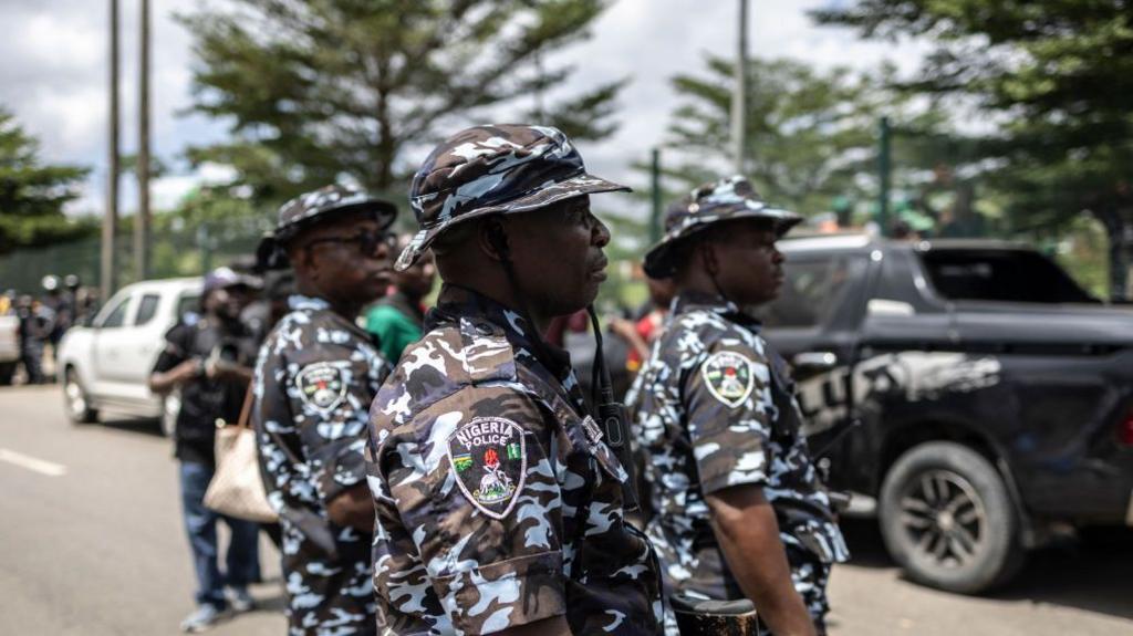Gunmen kill more than a dozen in Taraba village