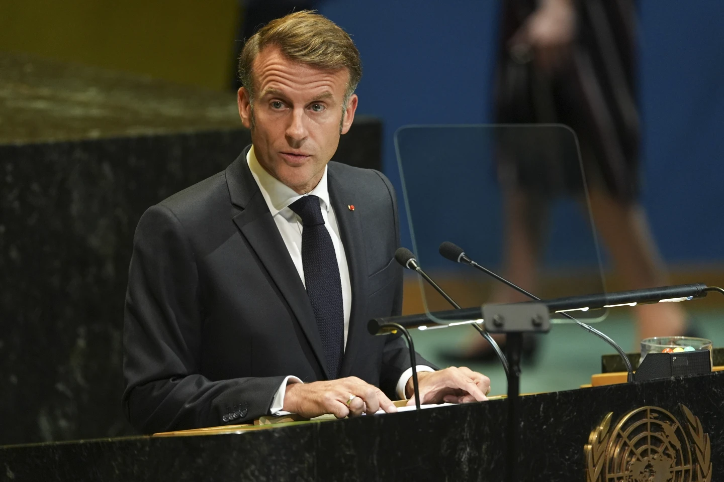 Macron Calls Trump from the Streets of New York