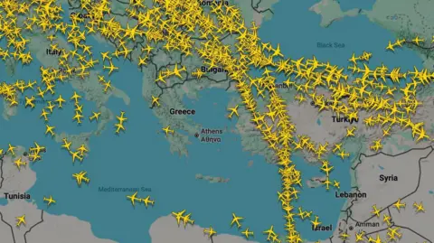 Communication Failure Paralyzes Greek Airspace, Stranding Thousands