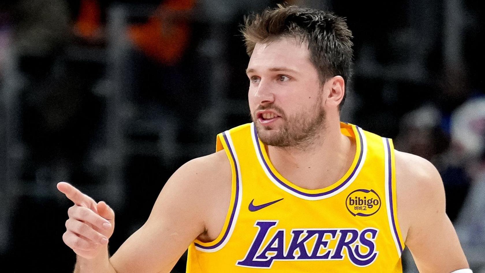 Record $12.5bn Sale of the Los Angeles Lakers Unites Business, Basketball and Politics