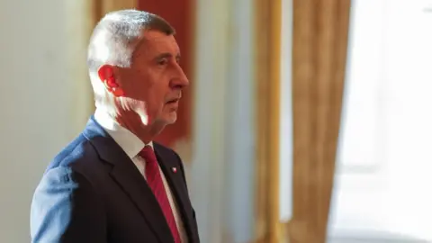 Andrej Babis Becomes Czech Prime Minister, Pledges to Abdicate Business Ties