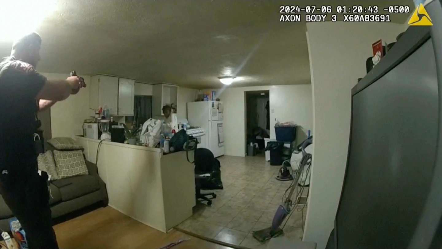 Murder Trial of Illinois Deputy Begins Amid National Scrutiny