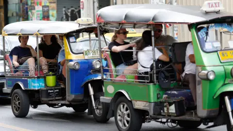 Thailand Reduces Visa-Free Stay Duration for Travelers from Over 90 Nations, Including the UK