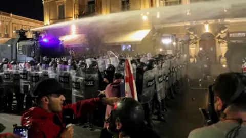 Clashes Erupt in Tbilisi as Protesters Storm Presidential Palace Amid Political Turmoil