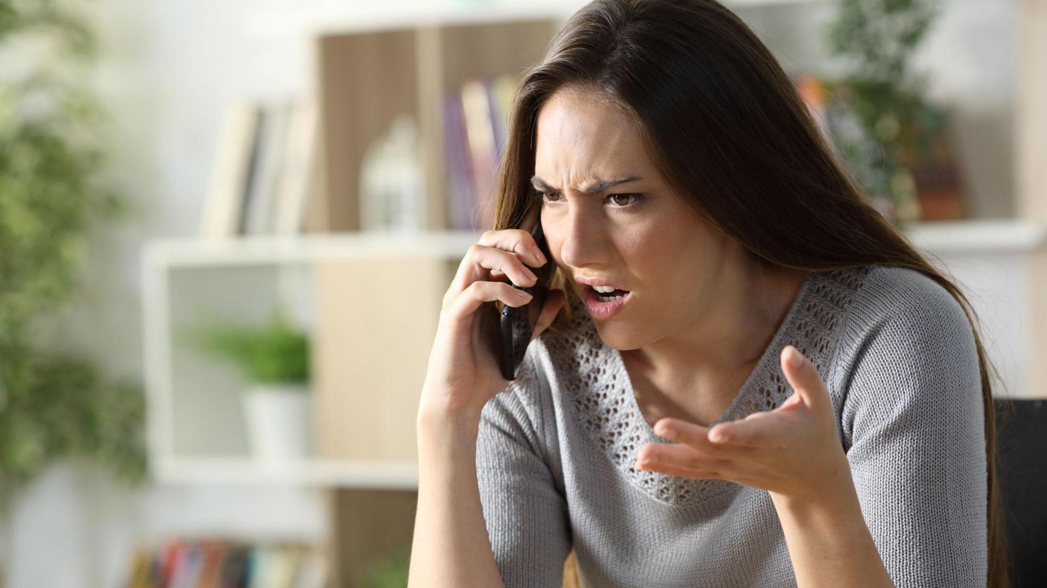 France Bans Unsolicited Telemarketing Calls, Sparks Business Pushback