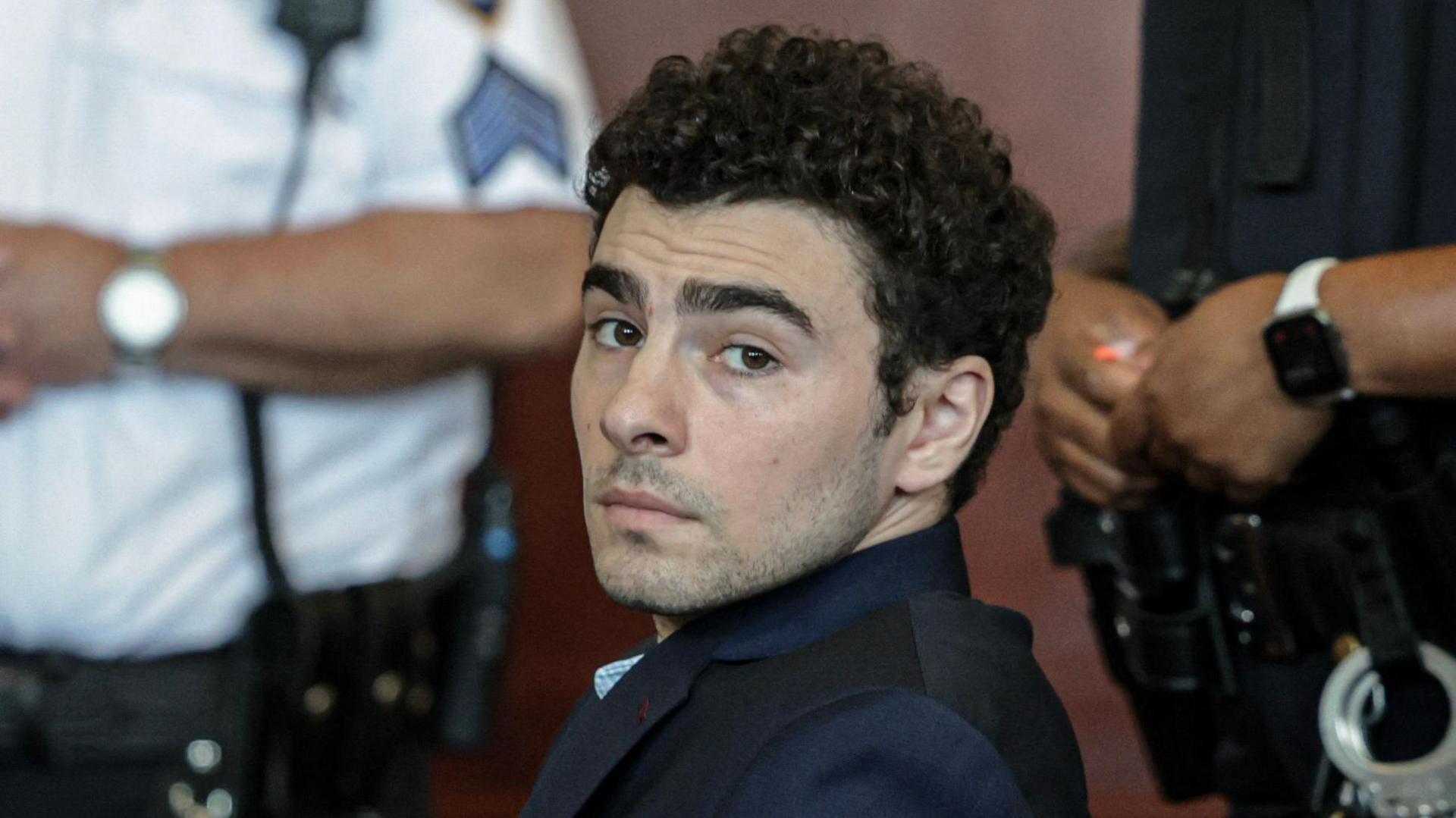 Luigi Mangione Pleads Guilty to Killing UnitedHealthcare CEO in Manhattan