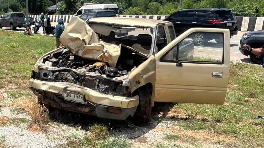 Nine Thai Monks Killed in Pickup Truck Crash; 11‑Year‑Old Driver Suspected