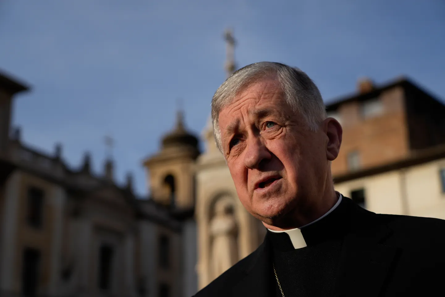 Pope Leo XIV Calls for Solidarity with Immigrants Amidst U.S. Crackdown