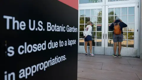 Four Possible Resolutions to the US Government Shutdown