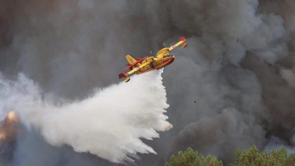 South‑west France Wildfires: Air Operations, Home Defenders, and Volunteer Efforts