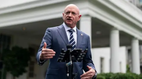 Pentagon Investigates Allegations Against Senator Mark Kelly Following Military Video Controversy