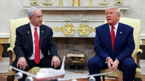 Trump Proposes New Peace Plan Amid Ongoing Israel-Gaza Conflict