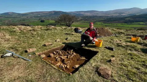 Excavation Uncovers Prehistoric Settlement That Could Alter Viking History in Ireland