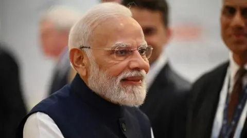 India Casts Doubt on Trump's Claim of Agreement to Halt Russian Oil Imports