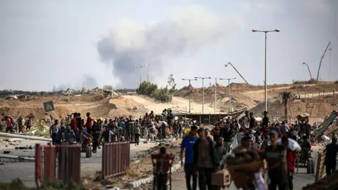 Key Sticking Points in Trump's Gaza Peace Plan: An Overview