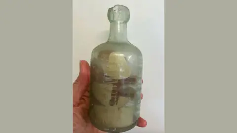 Centennial Messages in Bottles from WWI Soldiers Discovered in Australia