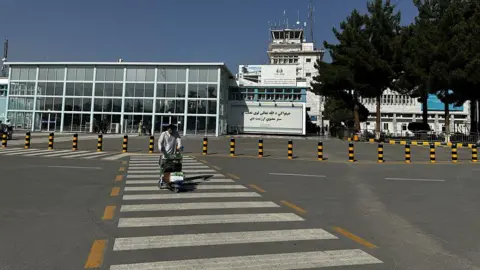 Afghanistan's Flights Halted Amid Internet Shutdown