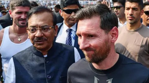 Chaos Erupts During Messi's Promotional Event in India as Fans Express Discontent