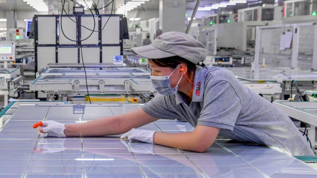 Trump Imposes 15% Tariff on Polysilicon to Counter Chinese Dominance in Chip Supply Chains