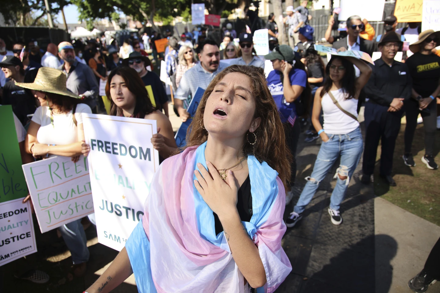 California Enacts Historic Ban on Face Coverings for Law Enforcement Amid Rising Tensions