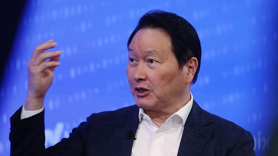 South Korea Court Orders SK Group Chairman to Pay $644 Million in Divorce Settlement