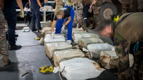French Navy Successfully Intercepts Nearly 10 Tonnes of Cocaine in Gulf of Guinea
