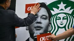 Starbucks Korea to Shut All Stores Overnight for History Lesson After Controversial Promotion