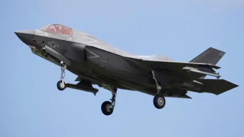 Trump Pressures Turkey to Cease Russian Oil Imports Amid F-35 Negotiations