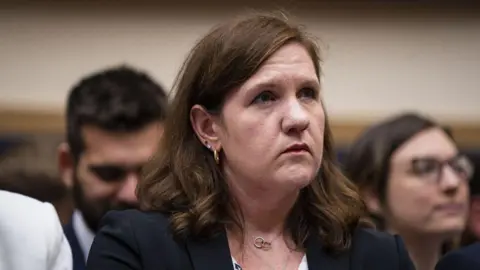 Supreme Court Considers Trump's Authority to Dismiss FTC Officials